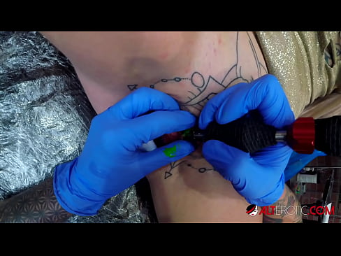 ❤️ tattooed ທີ່ສຸດ Hottie Sully Savage ໄດ້ຮັບ tattoo ສຸດ clitoris ຂອງນາງ ☑ ວິດີໂອຮ່ວມເພດ ທີ່ lo.thebestfetishsites.ru ❌